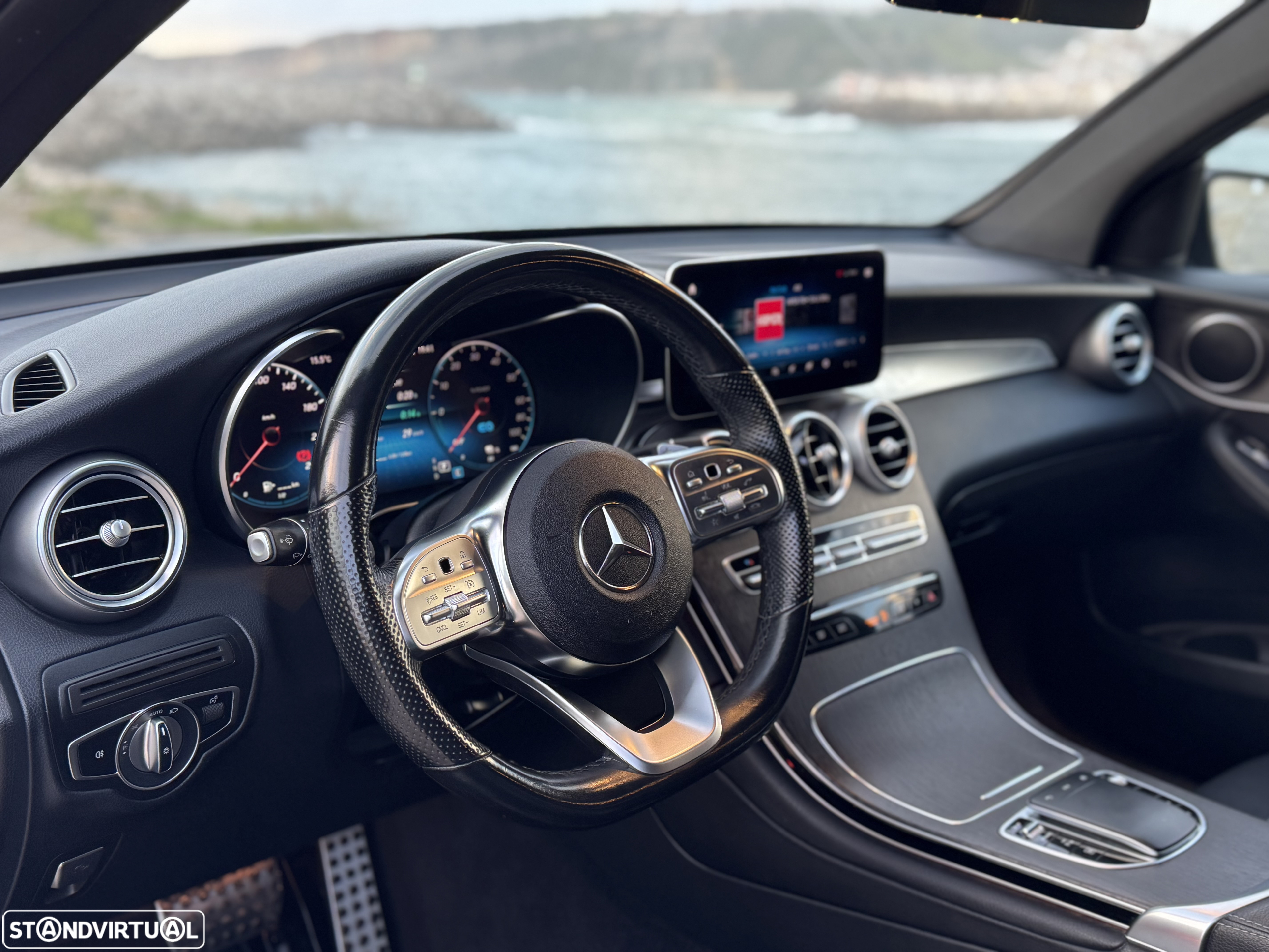 Mercedes-Benz GLC 300 Coupe de 4Matic - 18