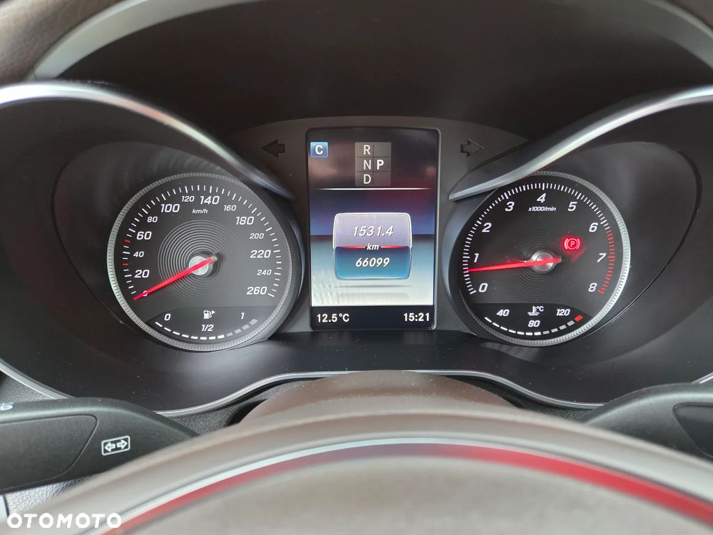 Mercedes-Benz GLC Coupe 250 4-Matic - 12