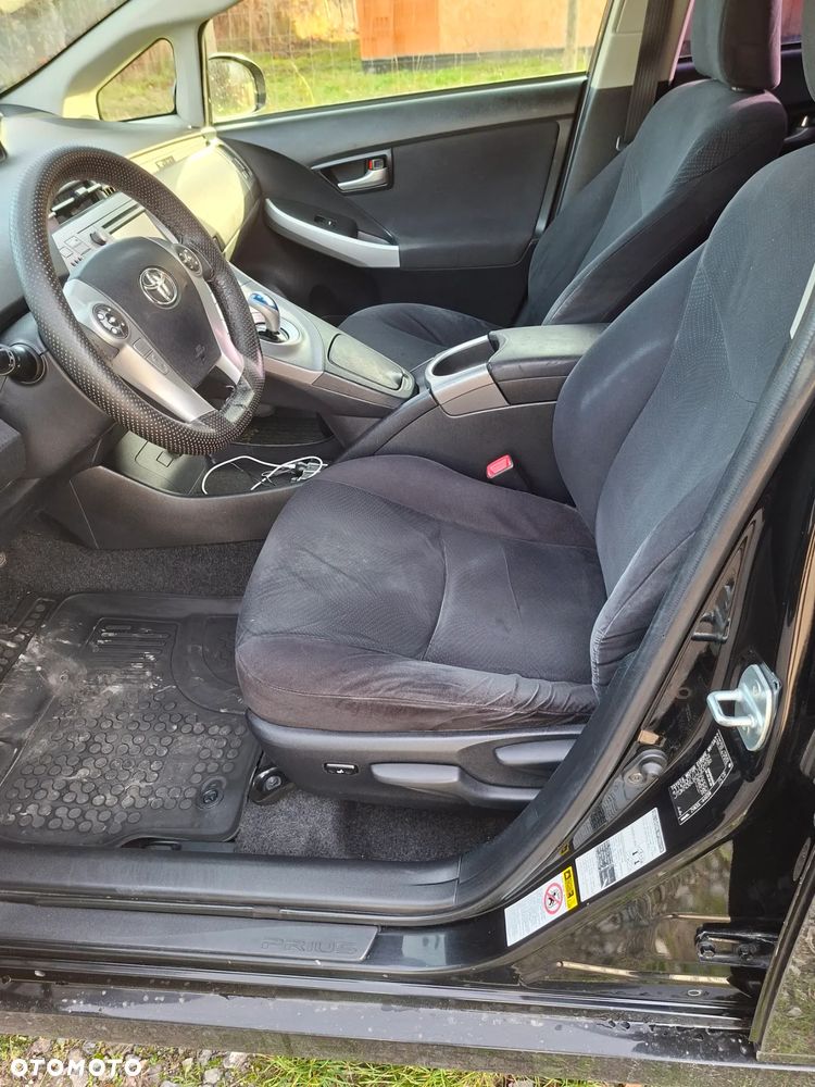 Toyota Prius 1.8 HSD Luna - 23