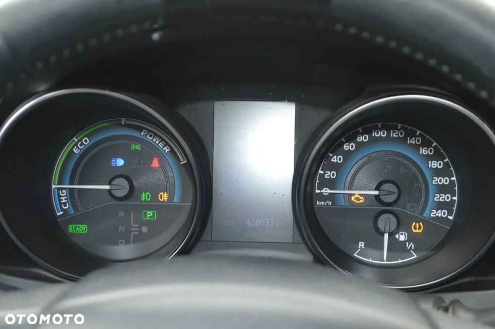 Toyota Auris 1.8 HSD Luna - 18