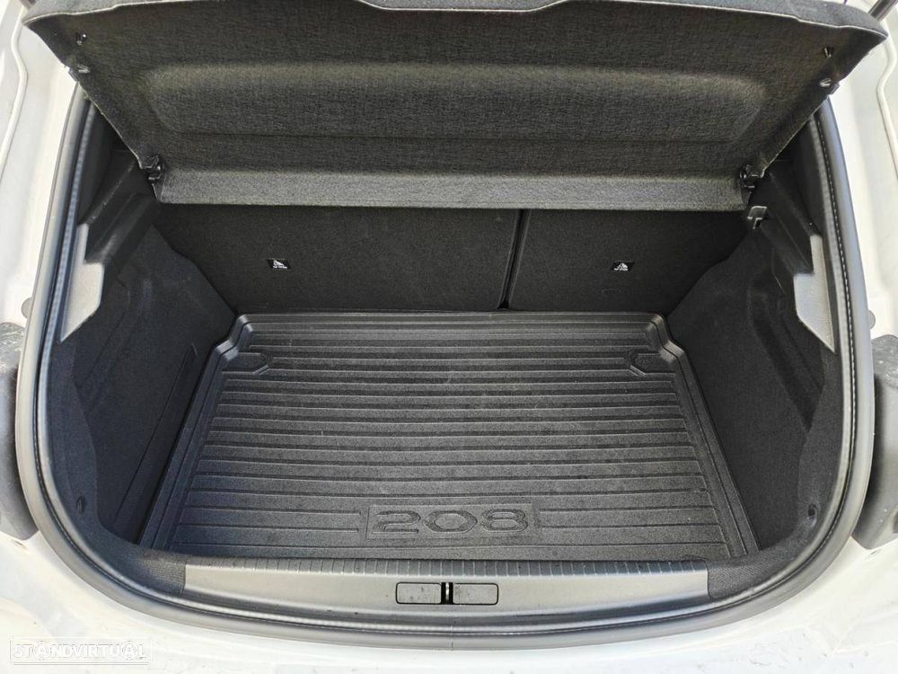 Peugeot 208 1.2 Allure - 25