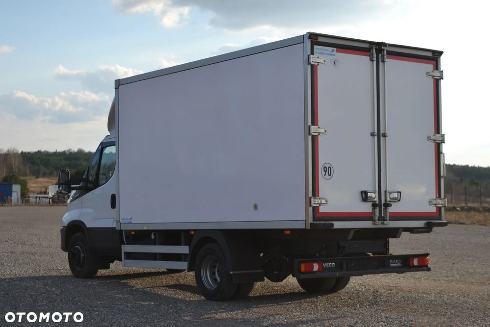 Iveco Daily 72C18 70C18 Chłodnia Izoterma 8 Palet Agregat Carrier XARIOS 500 Full LED Hi-Matic - 3