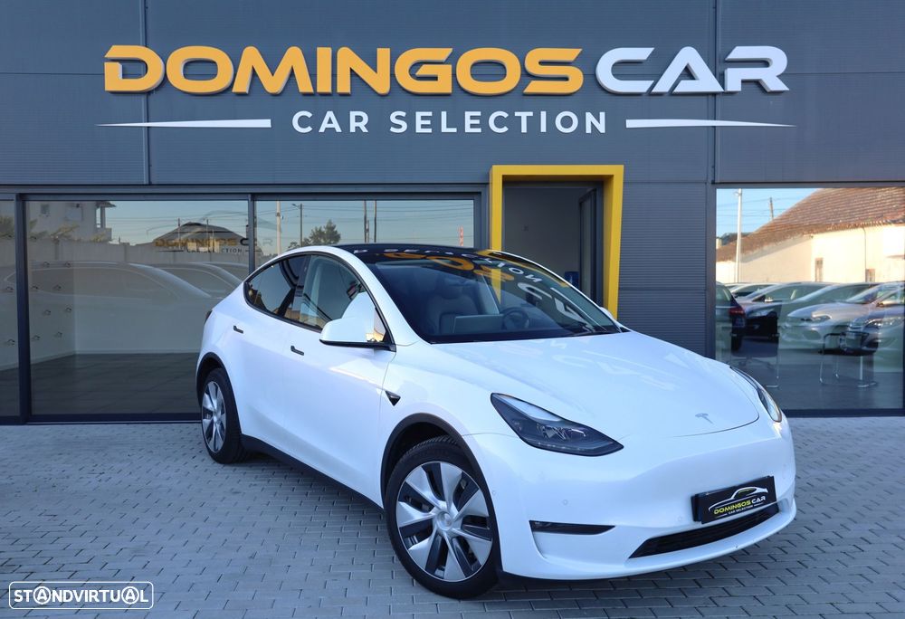 Tesla Model Y Long Range Dual Motor AWD - 2