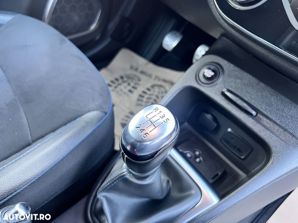 Renault Captur - 21