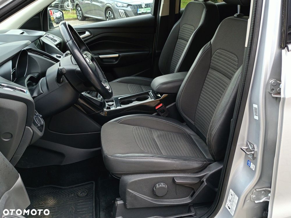 Ford Kuga 1.5 EcoBoost FWD Titanium - 20