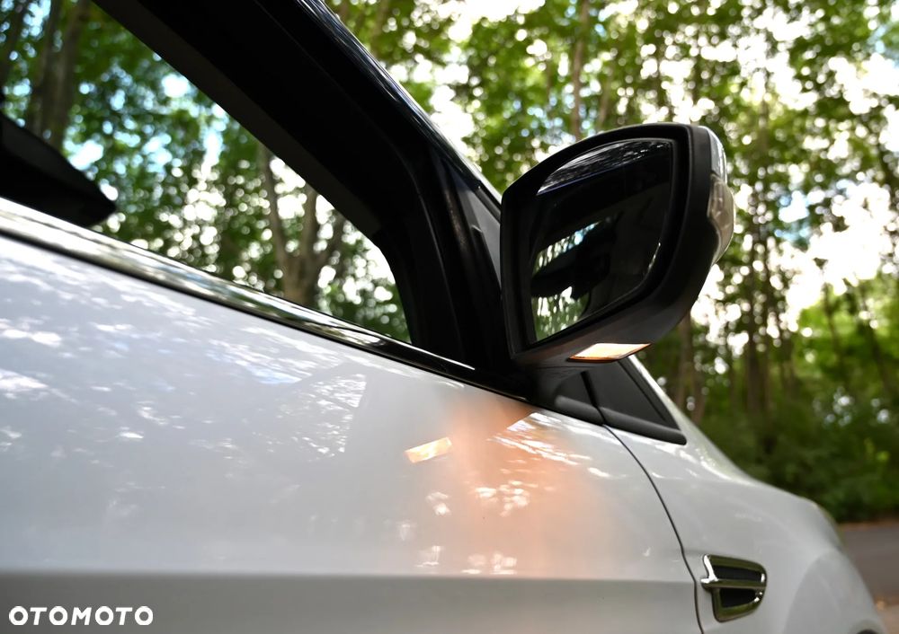 Ford Kuga - 30