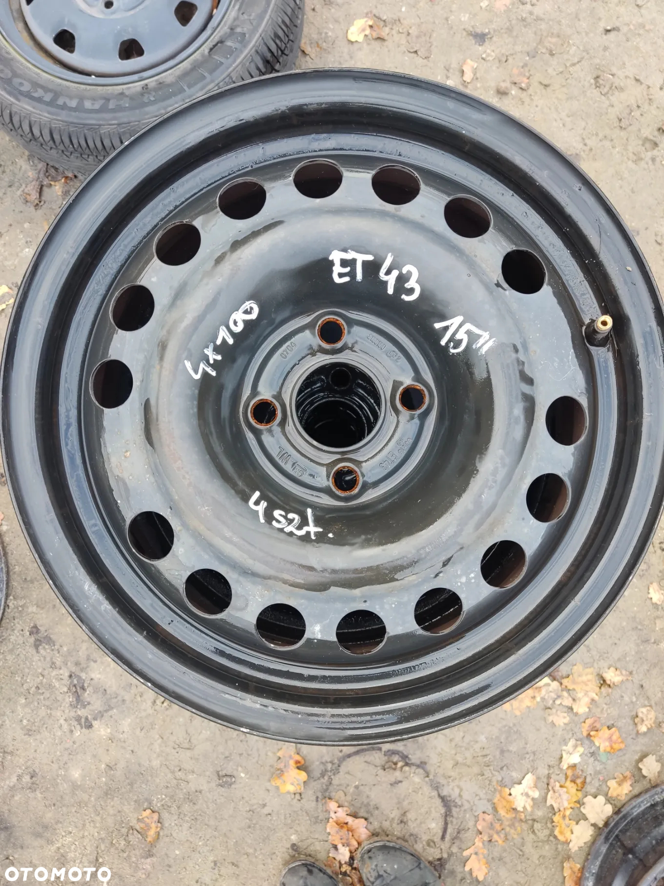 Felgi stalowe Opel Adam Astra H F Corsa C D E Meriva 2150159 ET 43 15 cali 4x100 - 2