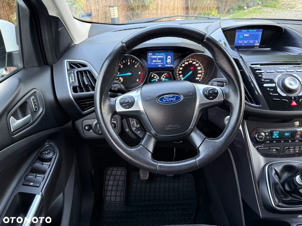 Ford Kuga 2.0 TDCi 4x4 Titanium - 21