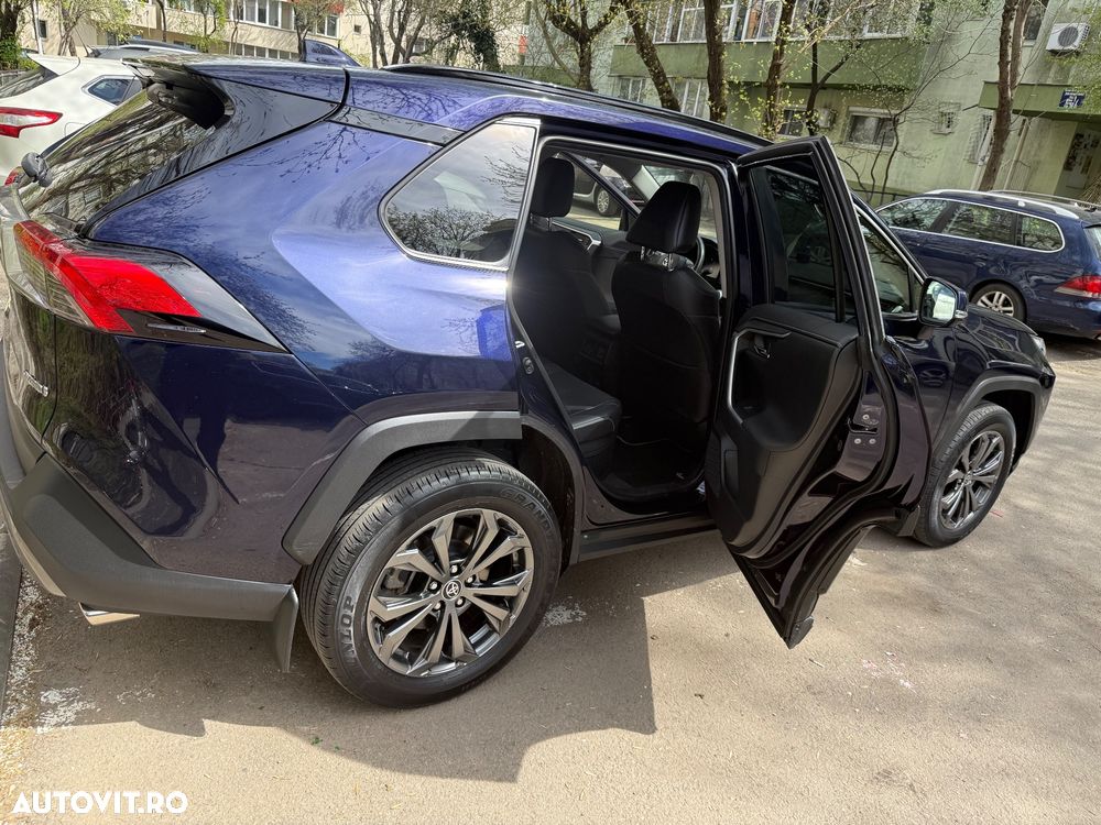 Toyota RAV4 2.5 VVT-iE 4x4 Luxury - 13