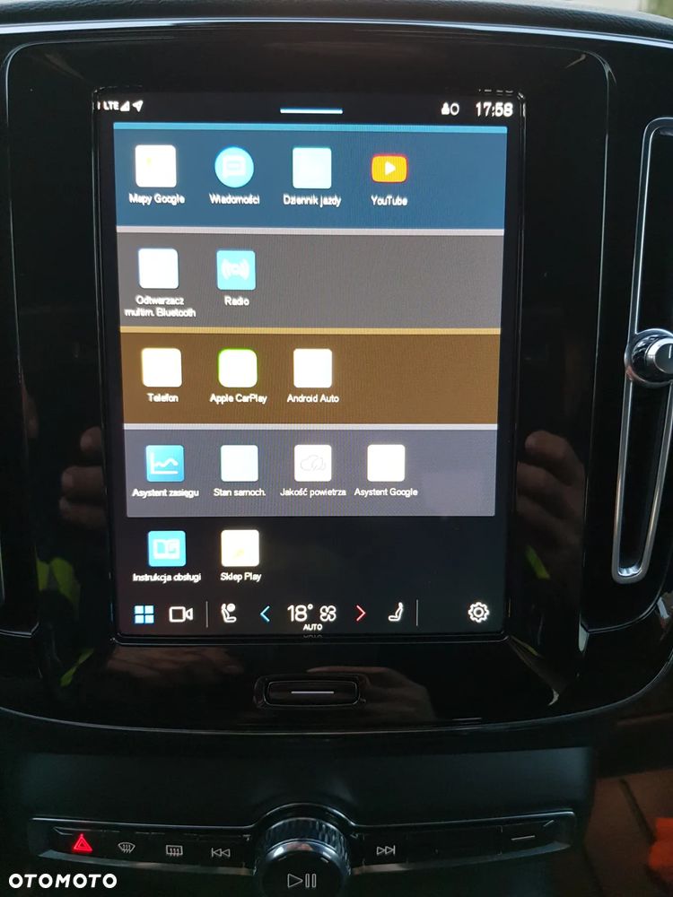 Volvo XC 40 Recharge 82 kWh Single M Extended Range RWD Plus - 26