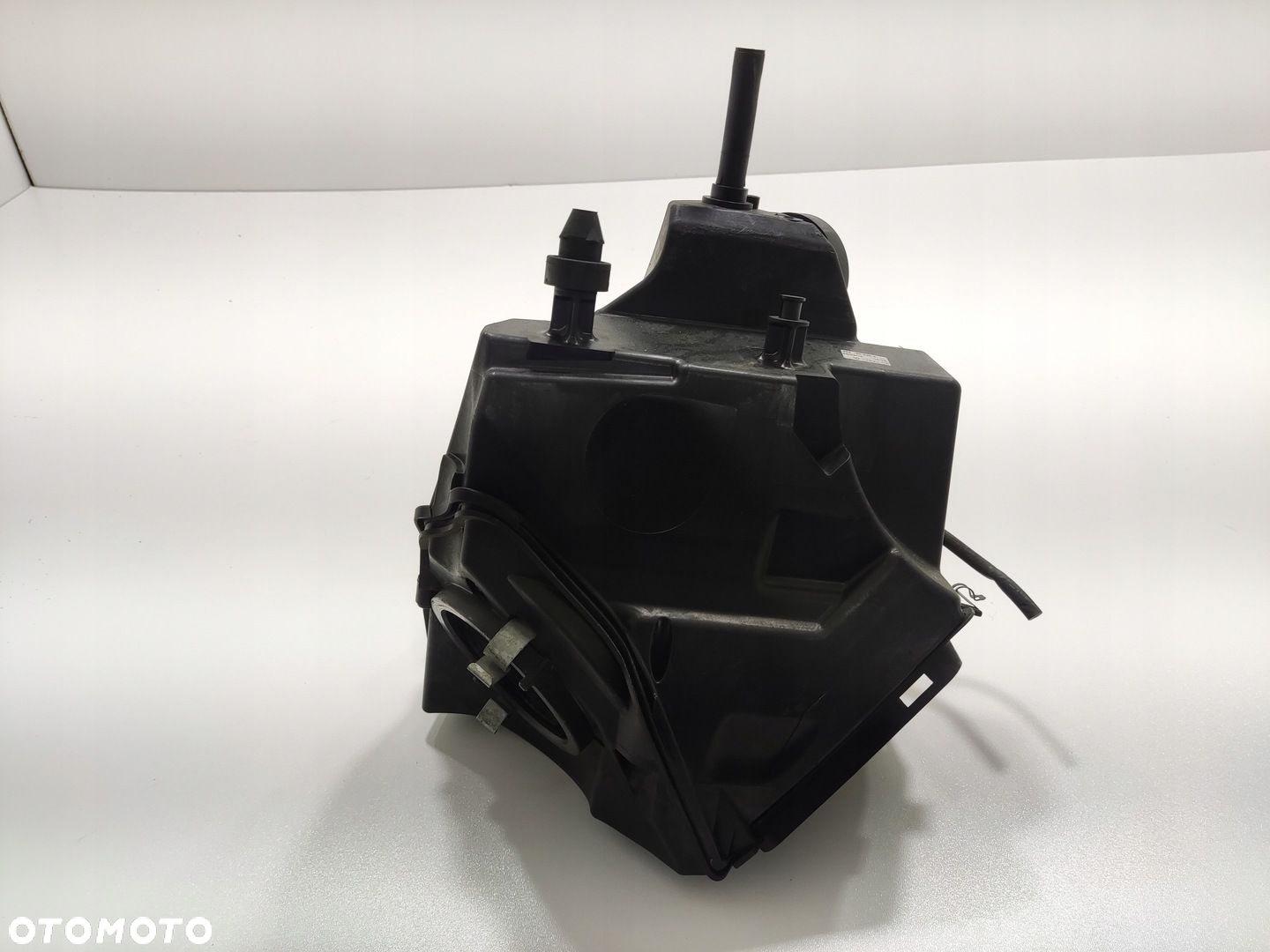 OBUDOWA FILTRA POWIETRZA AUDI A5 I 8T 3.0 TDI 2007-2011 8K0133837B - 3
