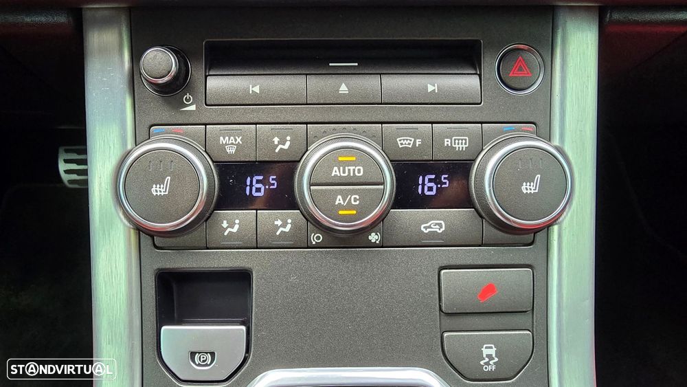 Land Rover Range Rover Evoque 2.2 SD4 Prestige Auto - 31