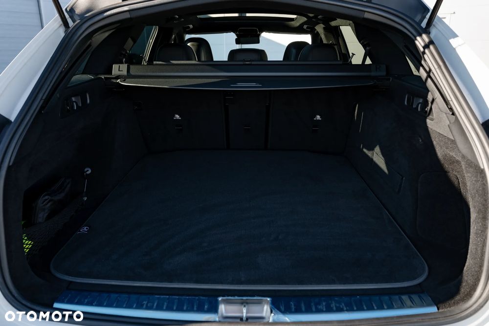 Mercedes-Benz Klasa E 220 d mHEV AMG 9G-Tronic - 22