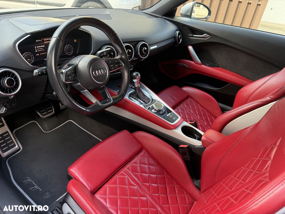 Audi TT S 2.0 TFSI Quattro Stronic - 11