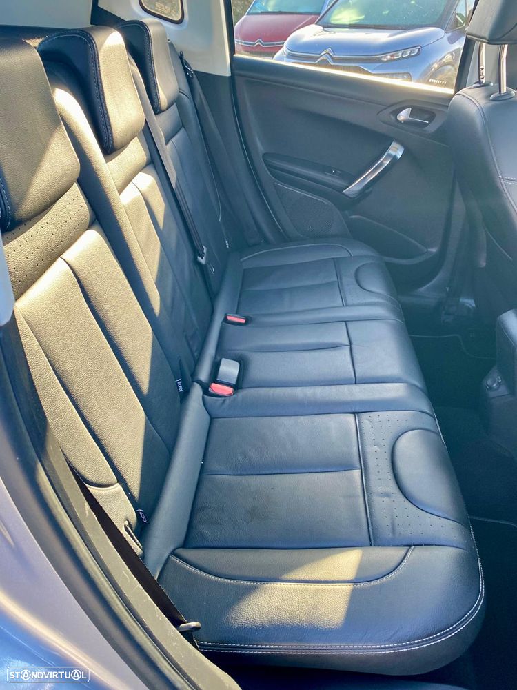 Peugeot 2008 PureTech 110 Stop&Start GT-Line Edition - 12