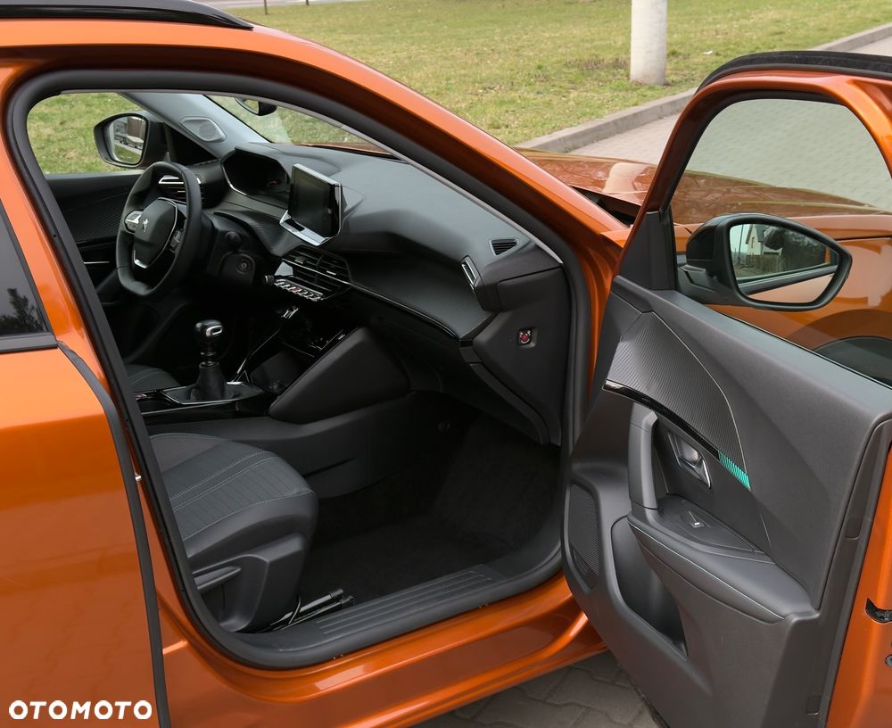 Peugeot 2008 PureTech 100 Stop&Start Allure - 19