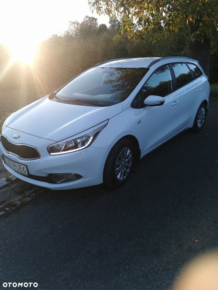 Kia Ceed 2014 photo 2