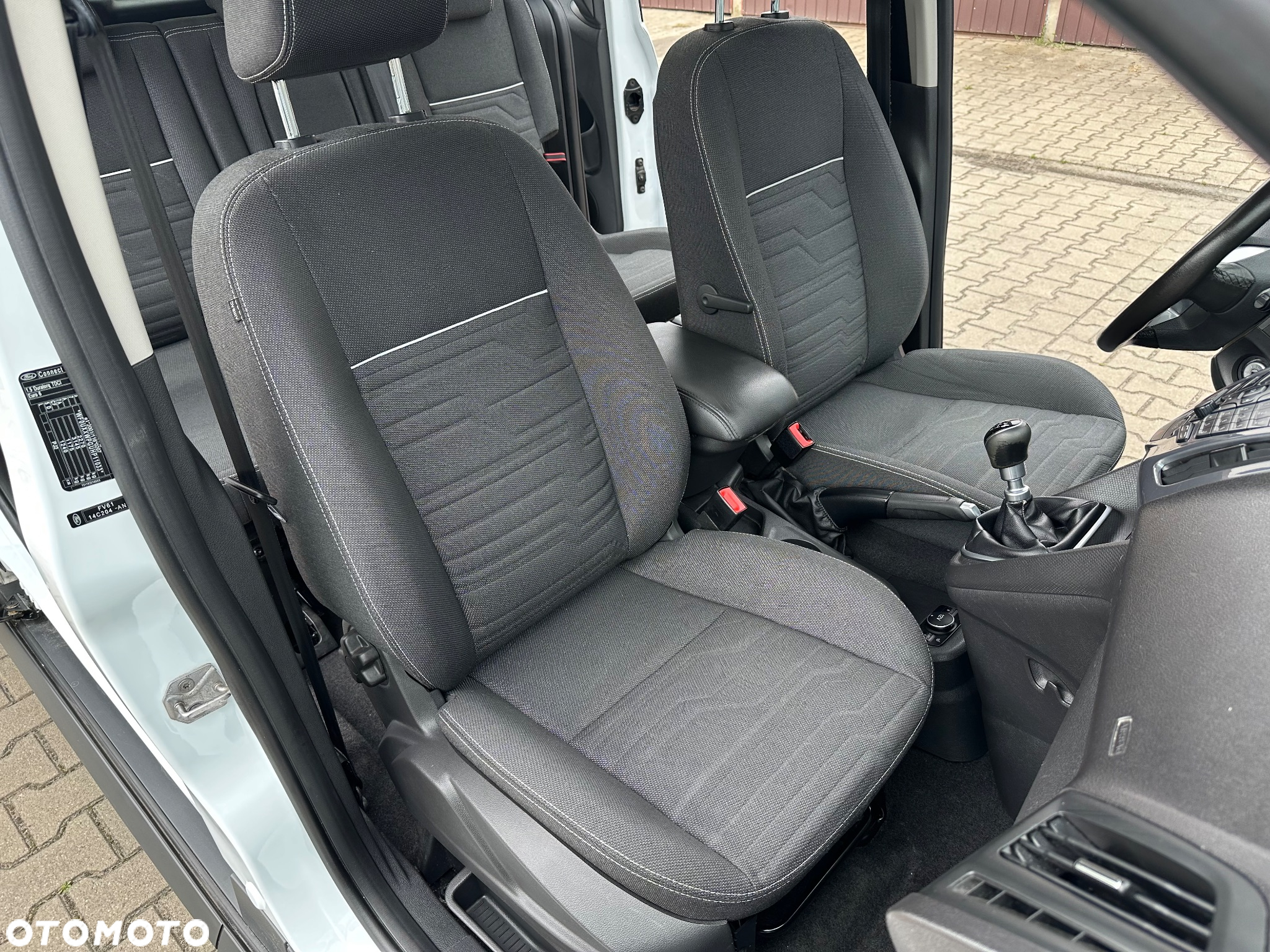 Ford Tourneo Connect Grand 1.5 EcoBlue Start/Stop Active - 21