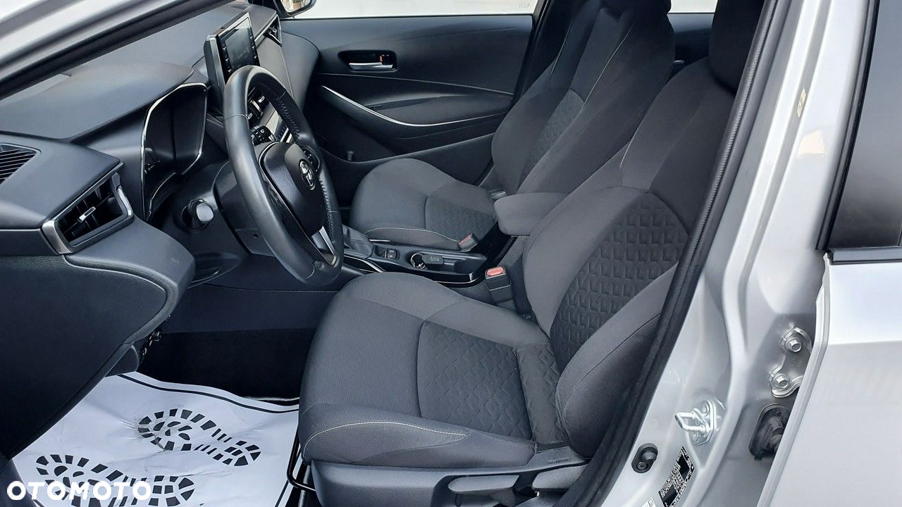 Toyota Corolla - 19