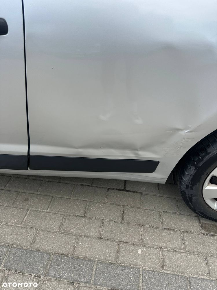 Citroën C4 1.6 16V X - 10