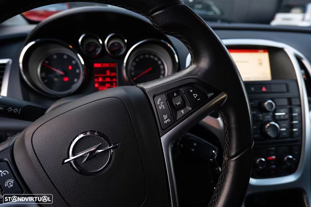 Opel Astra Sports Tourer 1.6 CDTi Executive S/S - 28