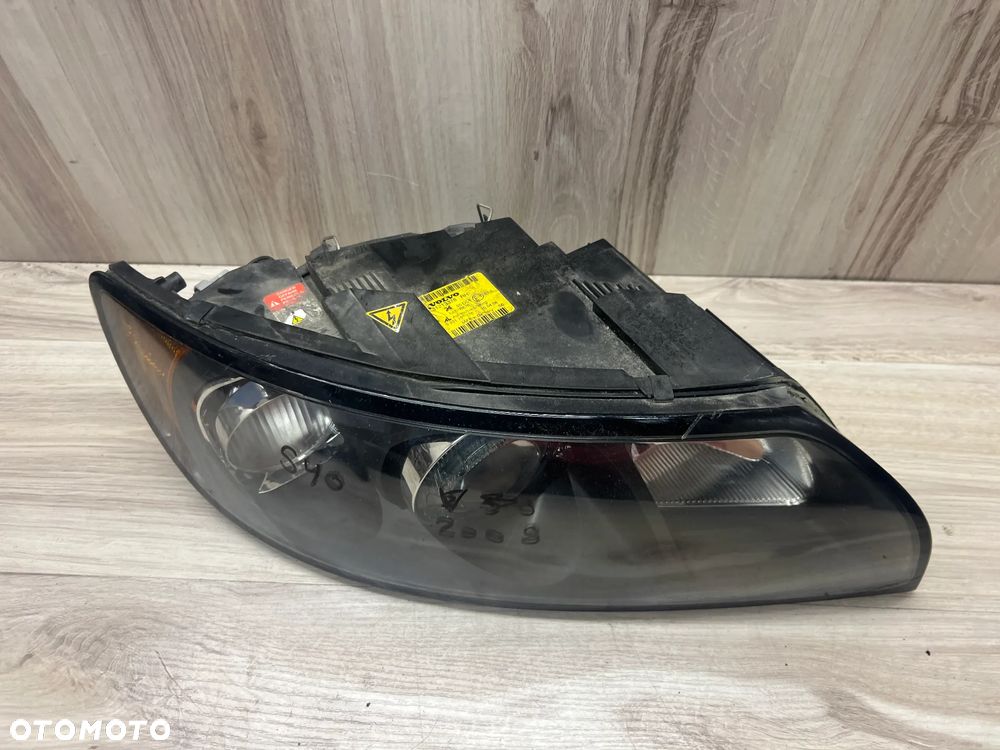 LAMPA PRAWA KOMPLETNA S40 II V50 2008r. 31213378 301198276 - 6