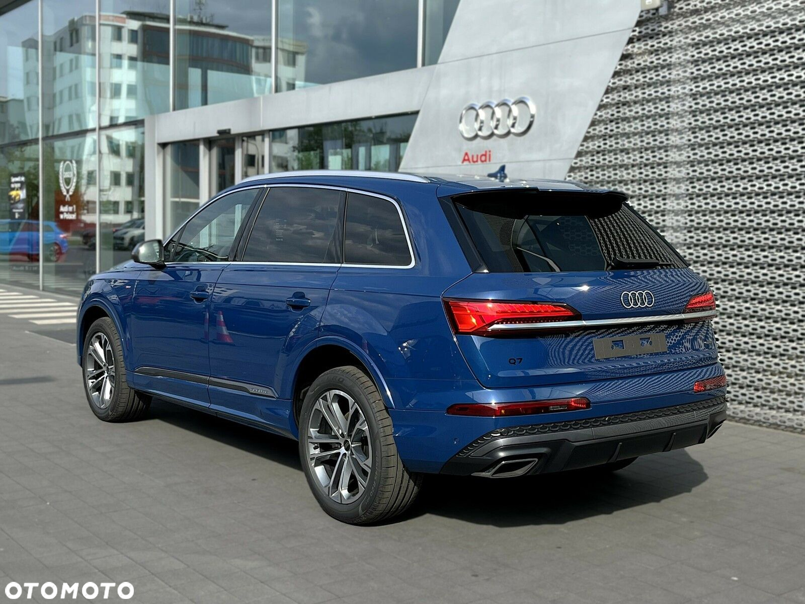 Audi Q7 - 8
