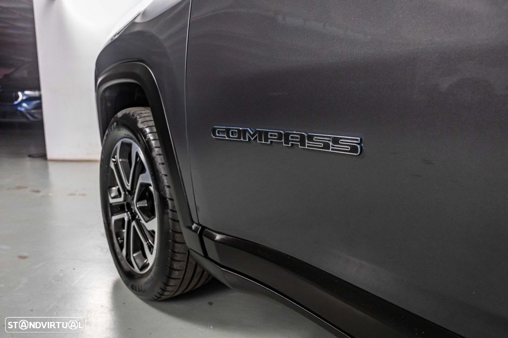 Jeep Compass 1.3 TG Limited - 36