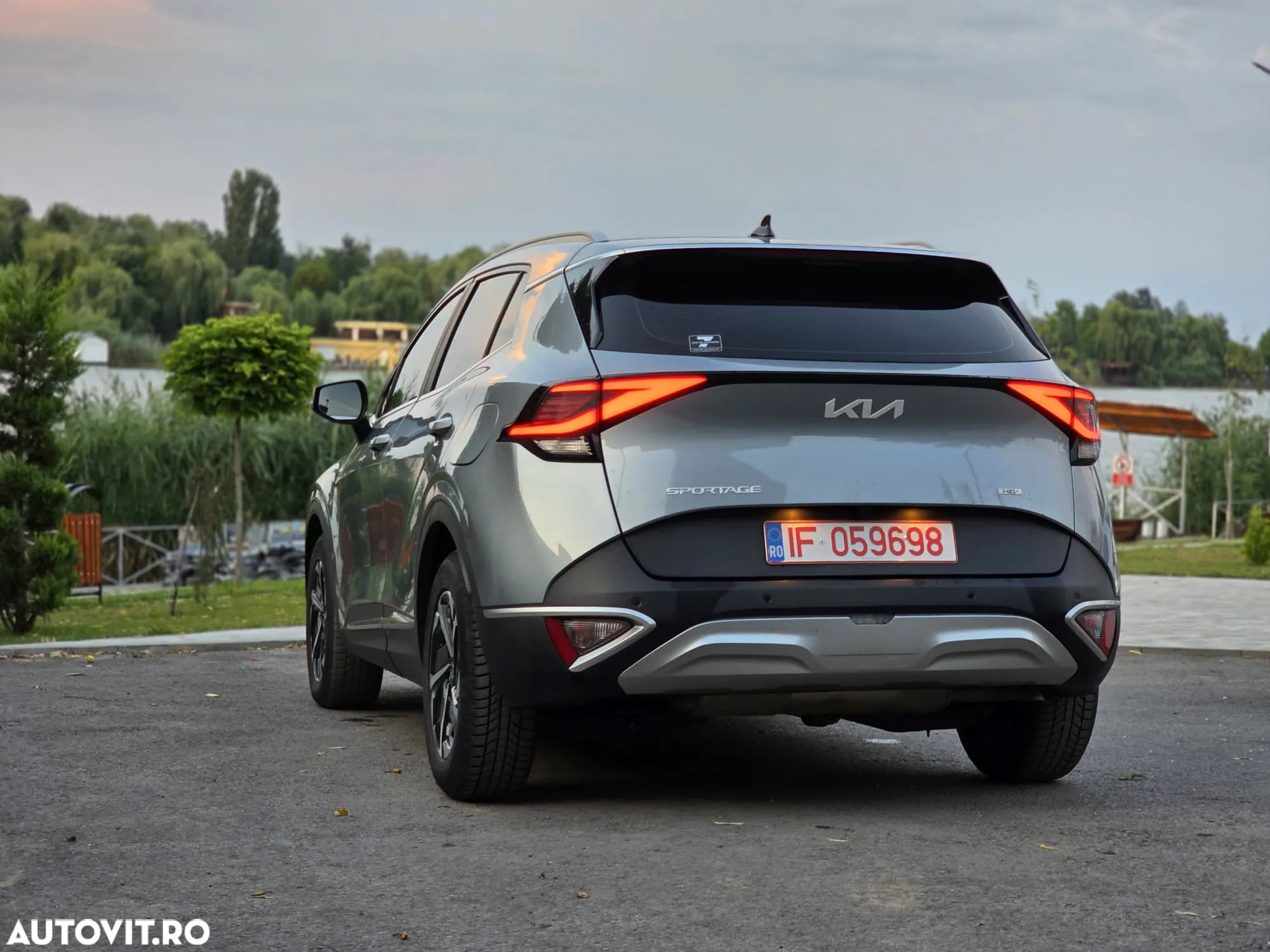 Kia Sportage 1.6 T-GDI HEV 6AT 4x2 Style - 16