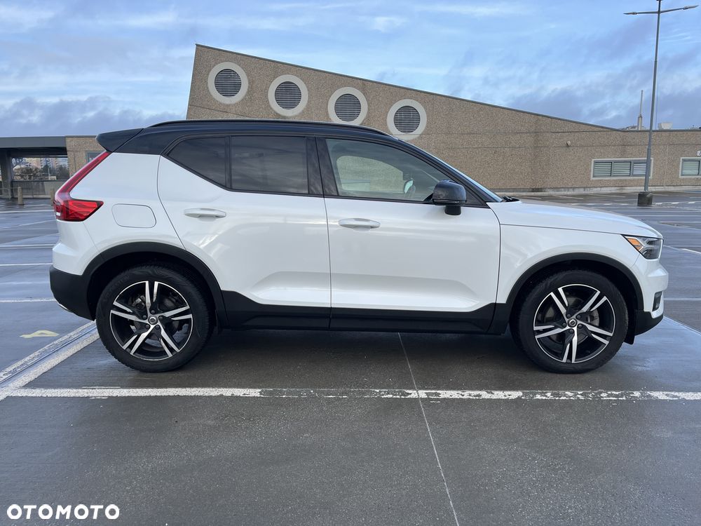 Volvo XC 40 T5 AWD R-Design - 26