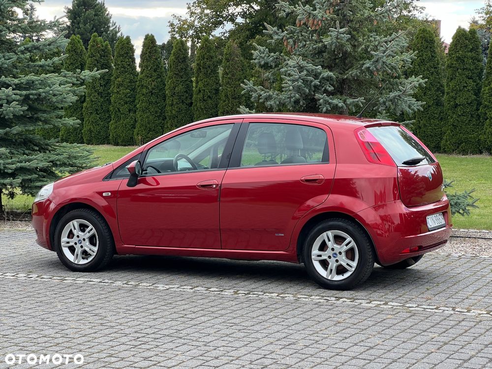 Fiat Grande Punto 1.4 8V Emotion - 4