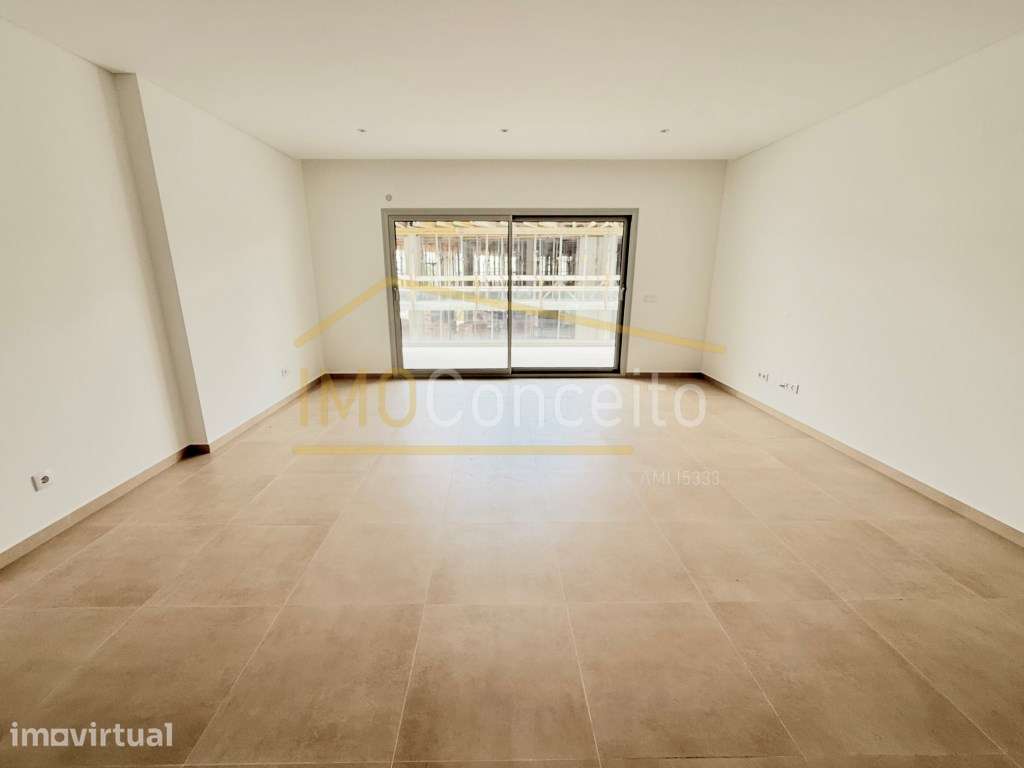 APARTAMENTO NA NAZARÉ | T3 COM PISCINA NO TOPO DO EDIFÍCIO, VARANDA... - Grande imagem: 5/30