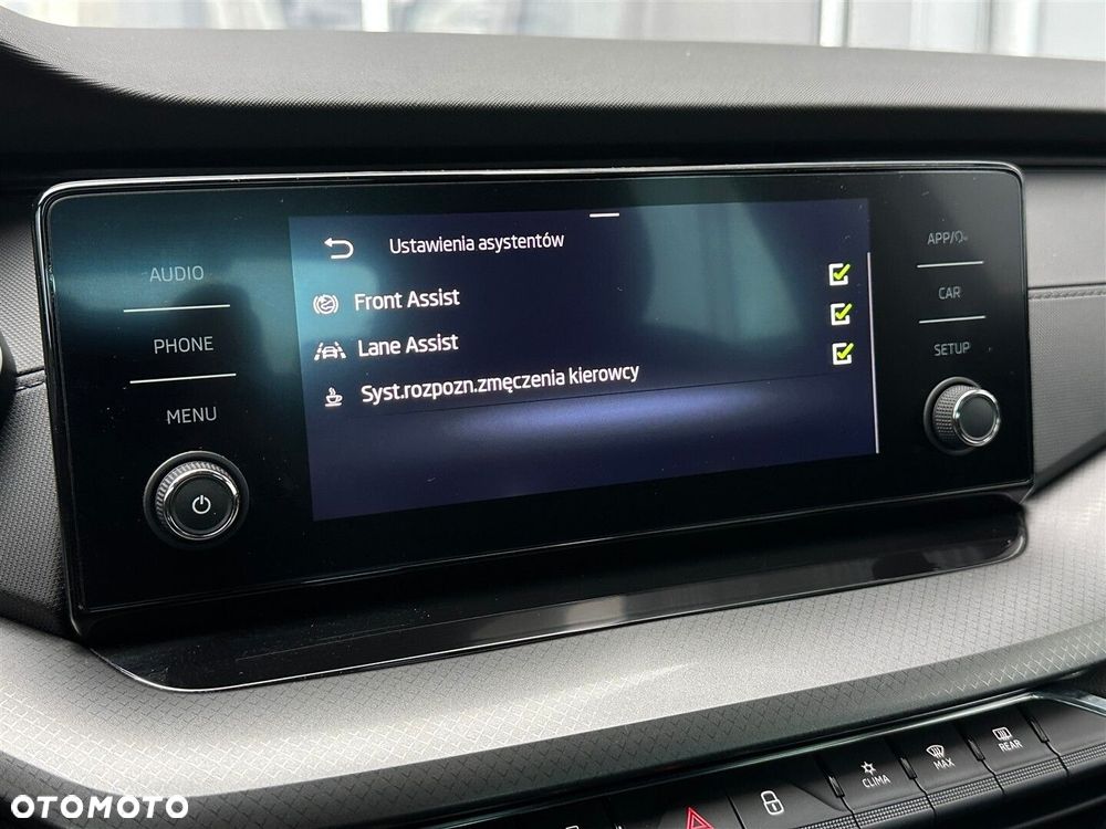 Skoda Octavia 1.5 TSI ACT Ambition - 28