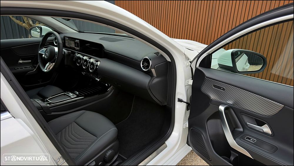 Mercedes-Benz A 250 e 8G-DCT Advanced Progressive - 11