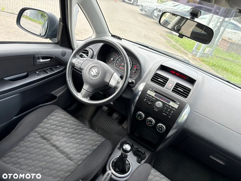 Suzuki SX4 1.6 GLX / Comfort - 19