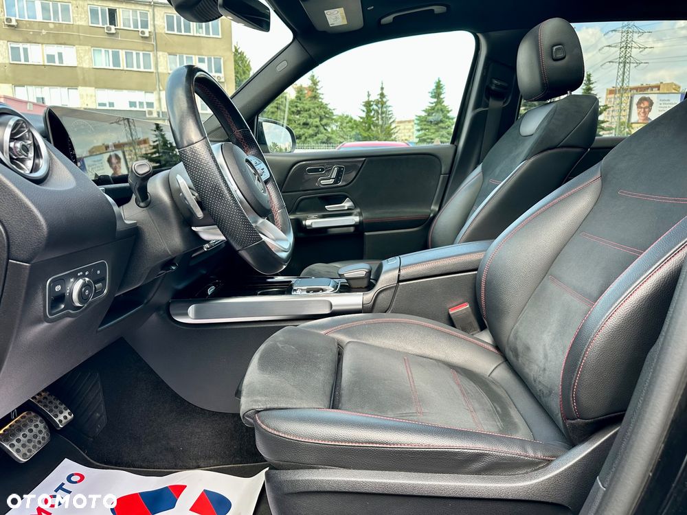 Mercedes-Benz GLB 200 d 8G-DCT AMG Line - 17