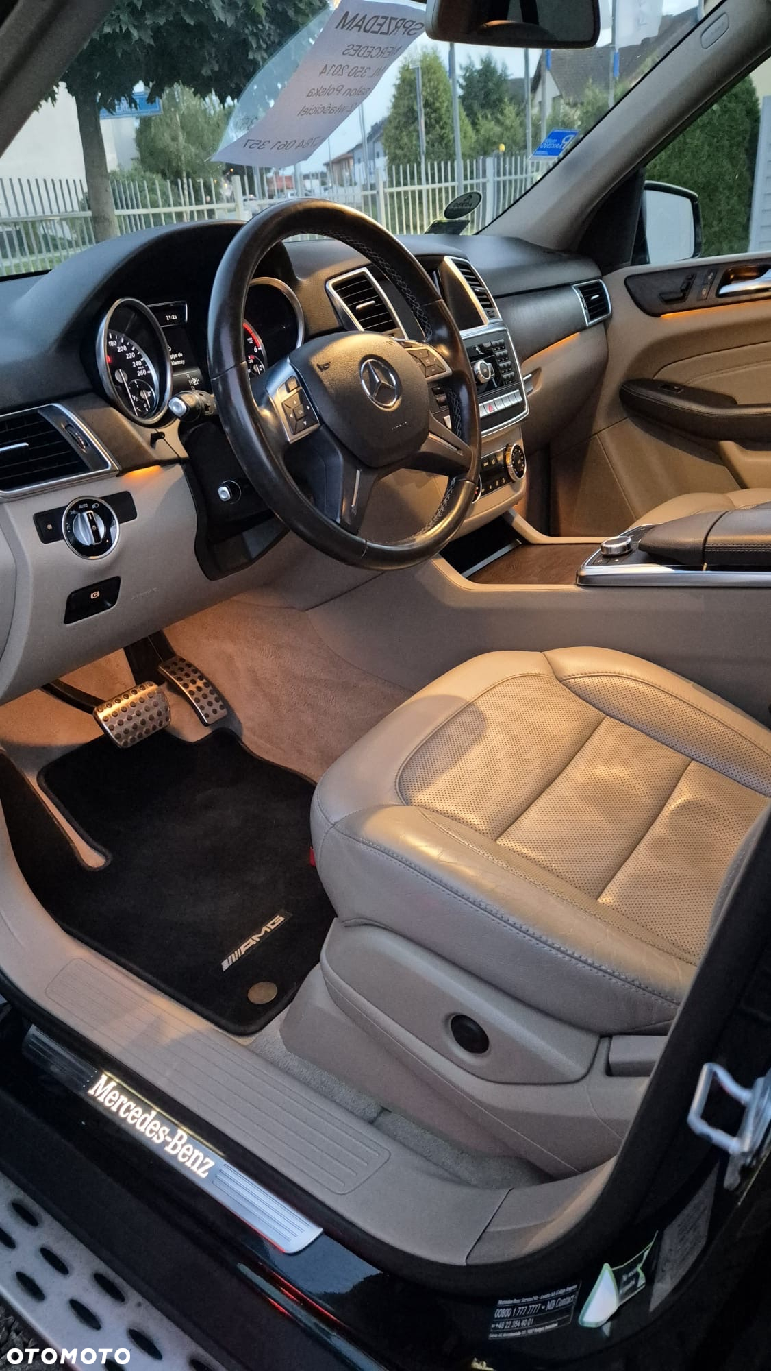Mercedes-Benz ML 350 BlueTec 4-Matic - 11