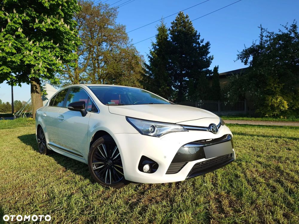 Toyota Avensis 1.8 Selection - 1