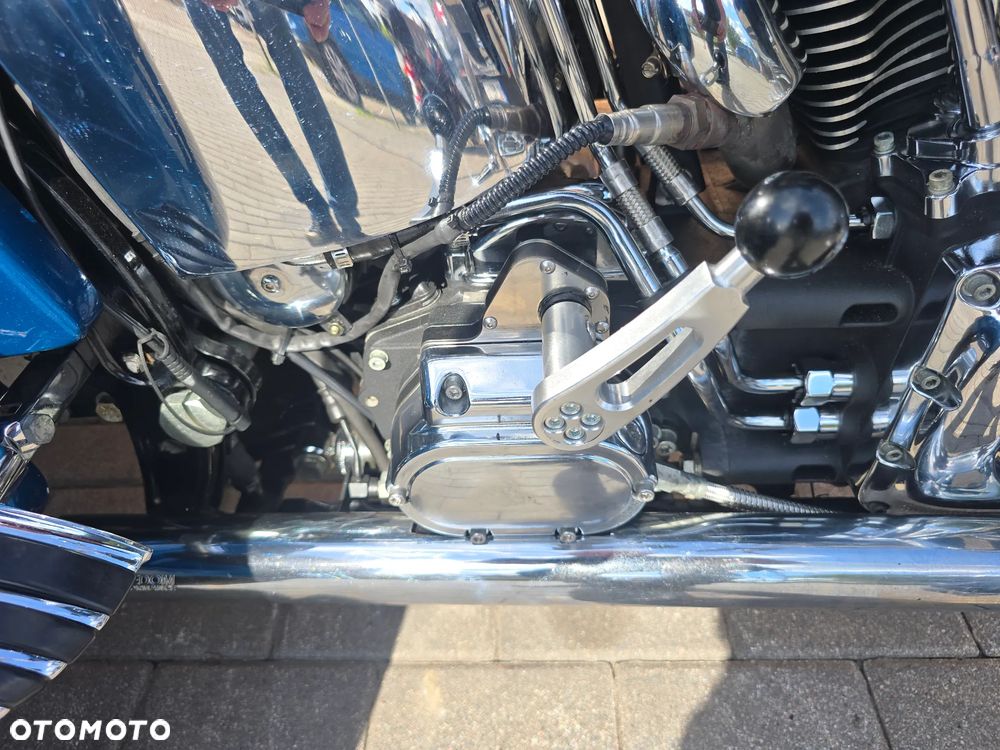 Harley-Davidson Softail Heritage Classic - 28