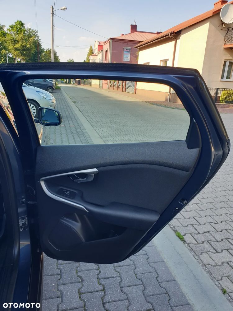 Volvo V40 Cross Country D2 Plus - 33