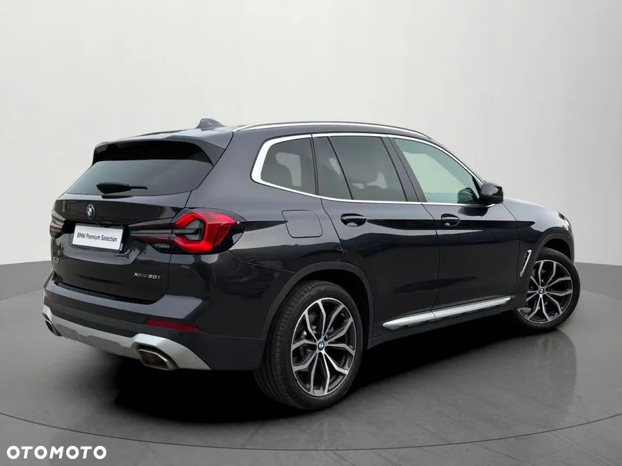 BMW X3 xDrive30i - 2