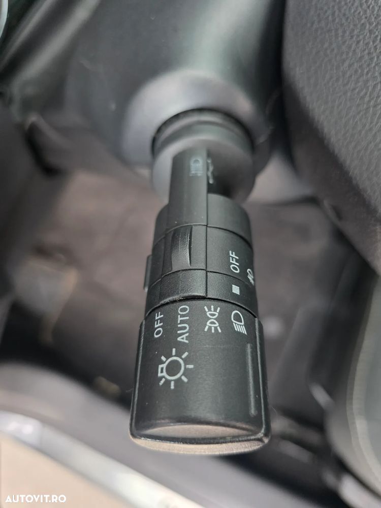 Nissan Qashqai+2 1.5 dCi DPF acenta - 11