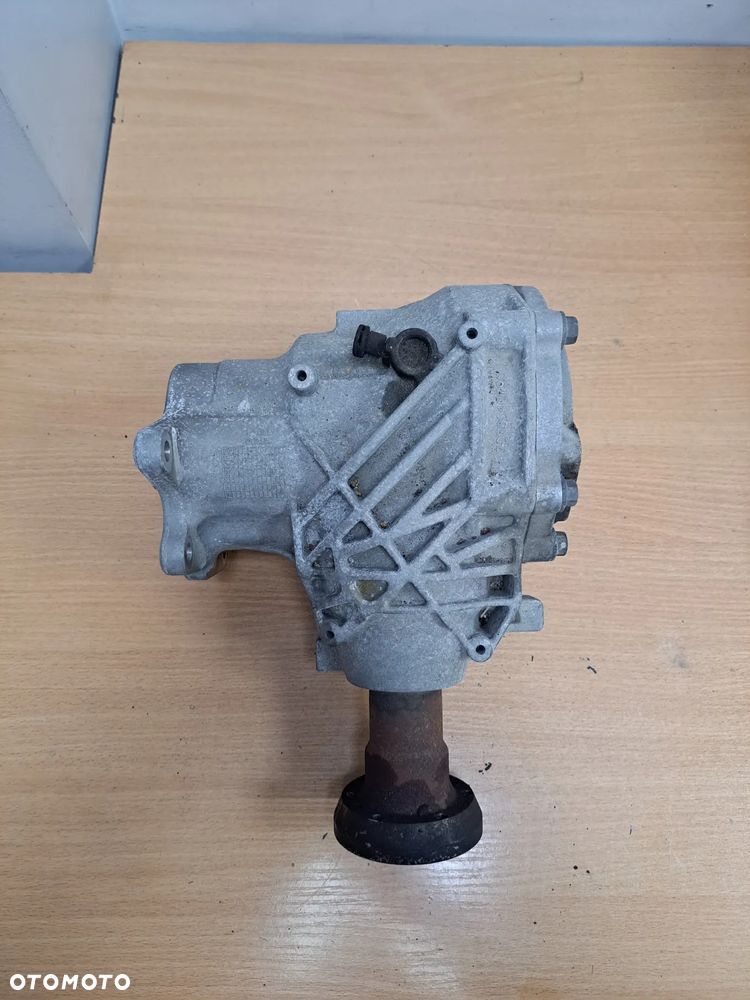 VOLVO XC90 D5 LIFT REDUKTOR PRZEKŁADNIA KĄTOWA 31325885