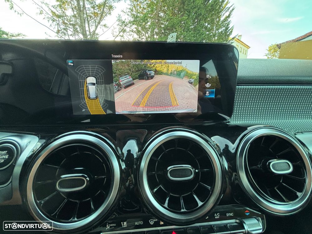 Mercedes-Benz GLB 180 - 14