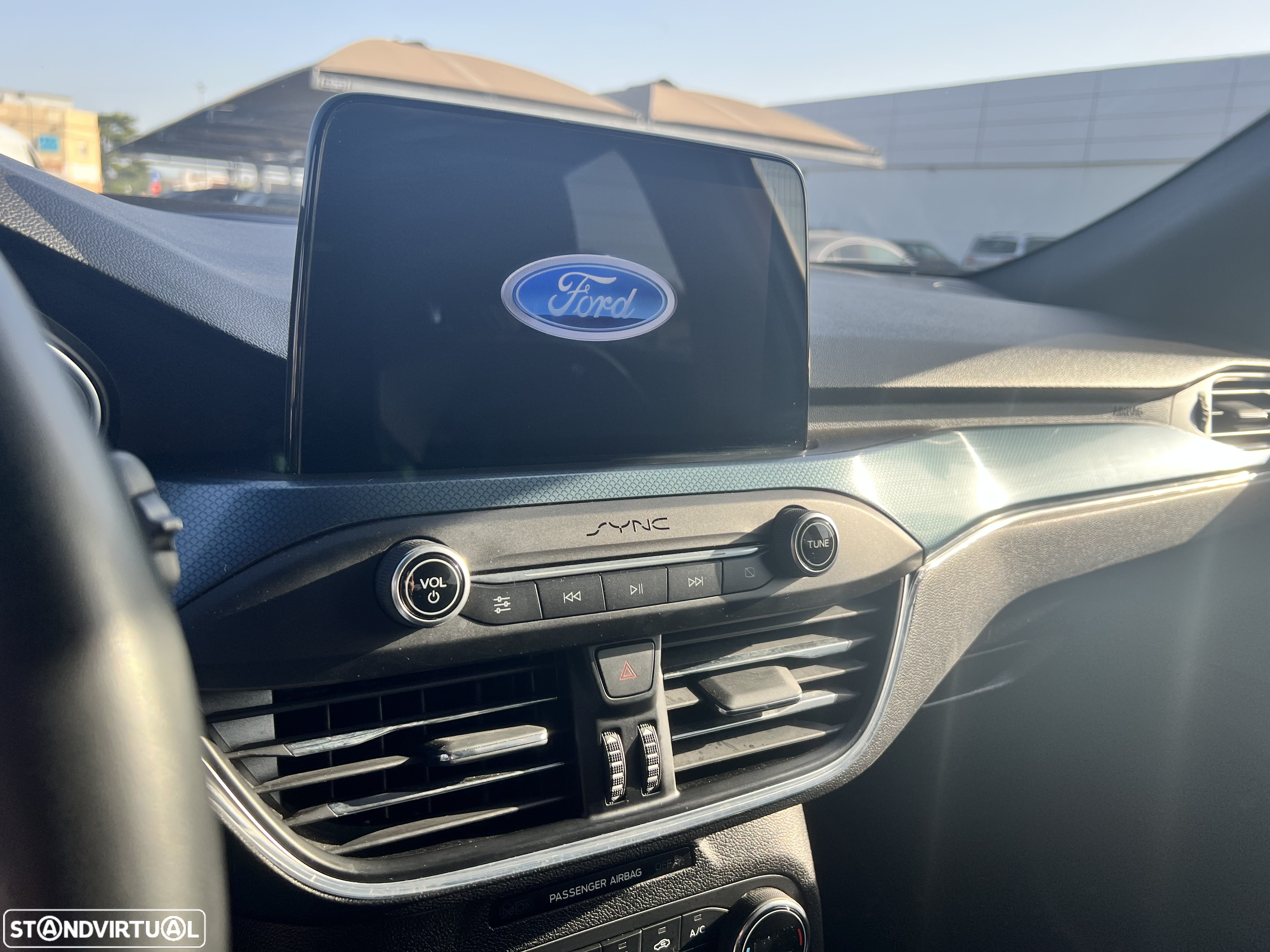 Ford Focus 1.0 EcoBoost Active X Aut. - 8