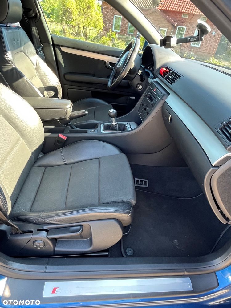 Audi A4 Limousine 2.0 T FSI - 7