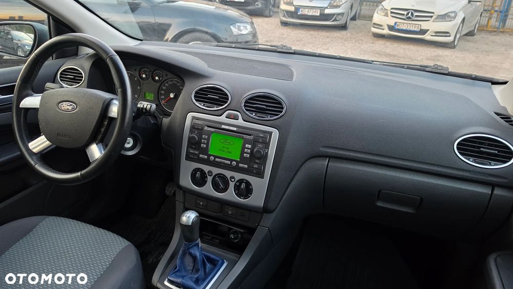Ford Focus SW 1.6 TDCi Trend + - 16