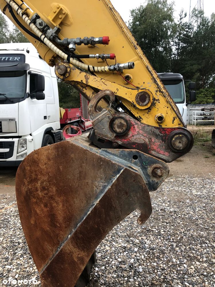 Komatsu PC 210LC-8 - 6