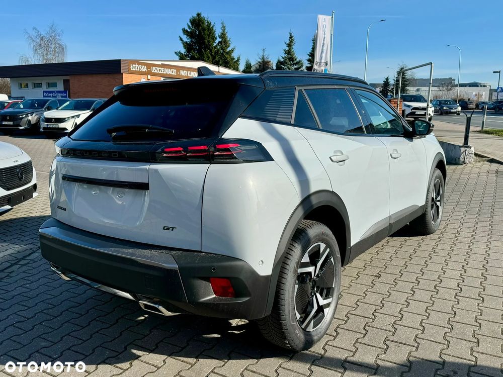 Peugeot 2008 PureTech mHEV GT e-DCS6 - 8