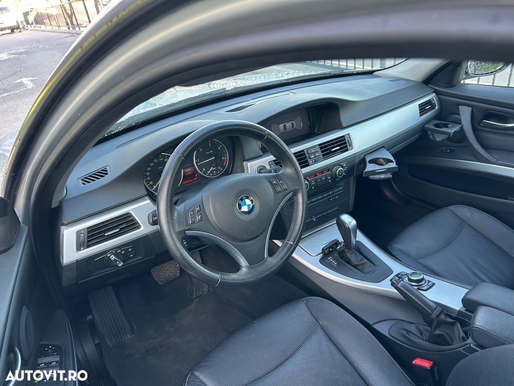 BMW Seria 3 320d DPF Aut. Edition Exclusive - 16